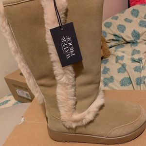 UGG Sundance Boots size 5.5 water proof